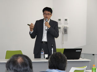aki201502.jpg