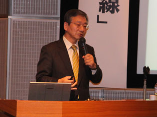 aki201504.jpg