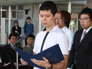 h26ag02.jpg
