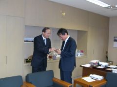 Prof. Zhang of Fudan Univ. Visited UoA
