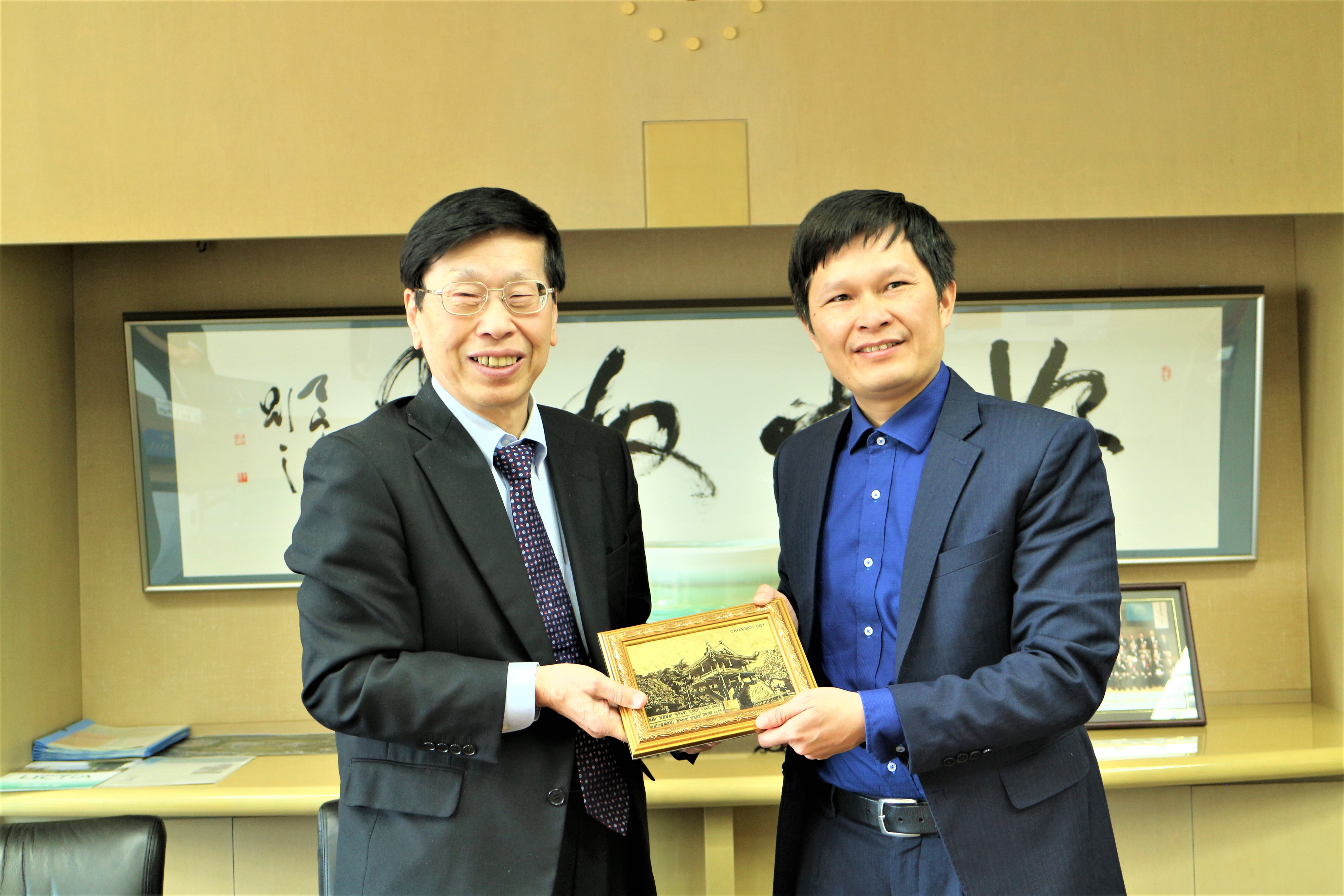 Delegation from Vietnam National University of Engineering and Technology (VNU-UET) visited UoA