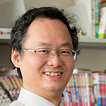 陳 文西